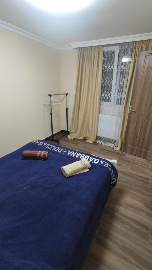 Home Apartments Batumi Bagian luar foto